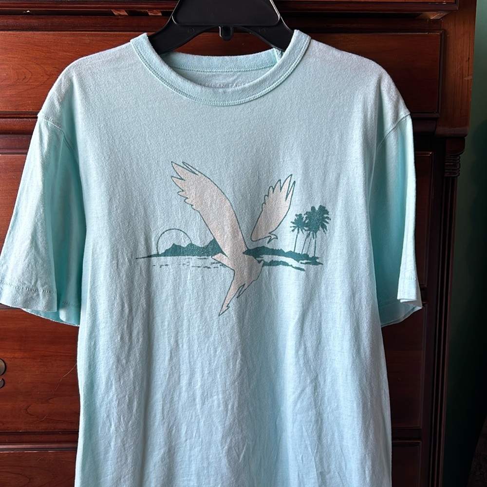 Men’s American Eagle tshirt size small
